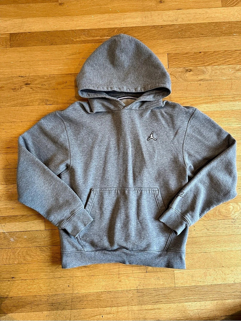 Jordan Essentials Fleece Hoodie Grey Size Small Jumpman Signature
